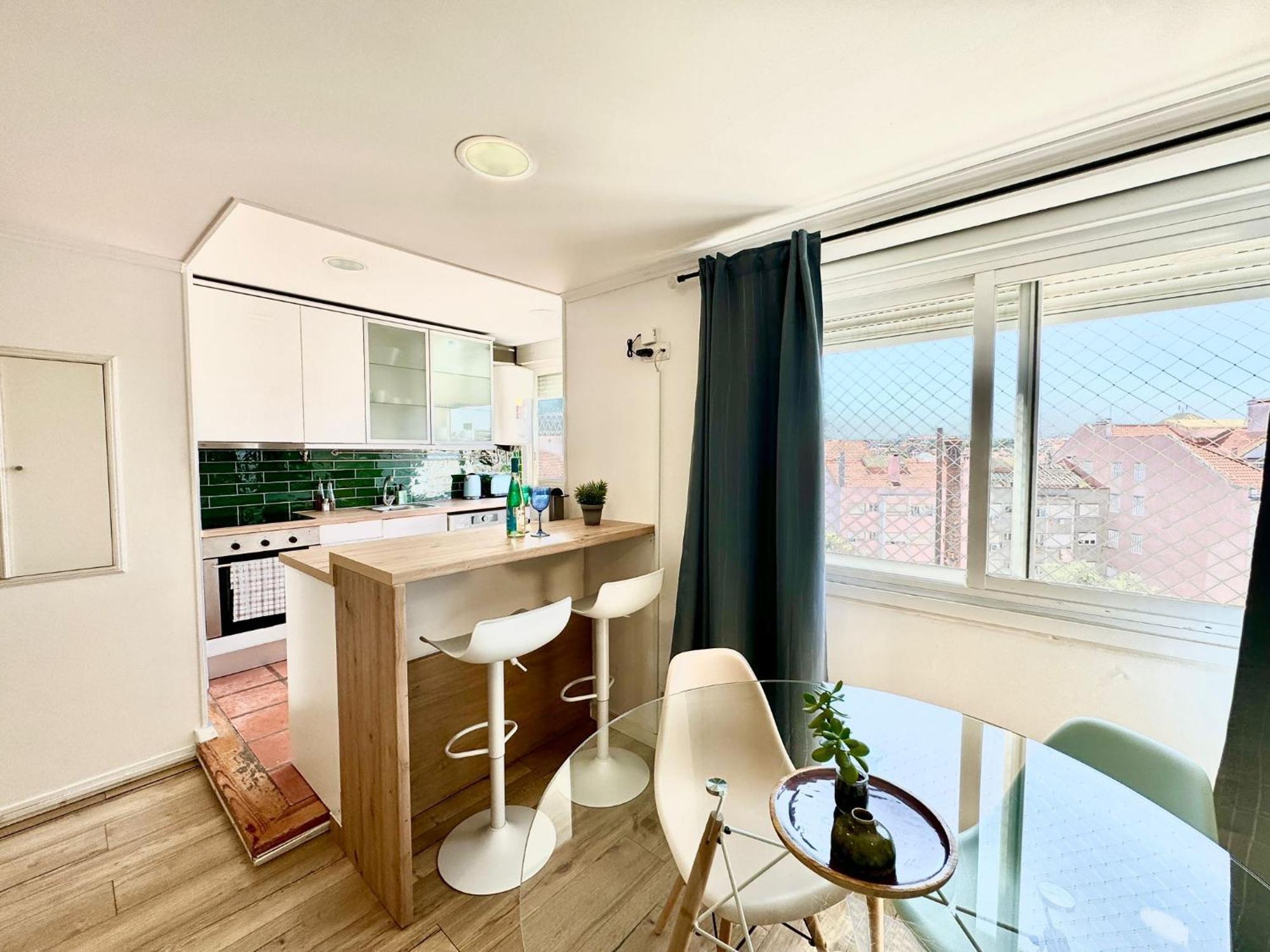 Nomad Apartment